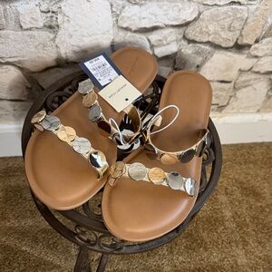 Universal Thread Tan and Silver Sandals